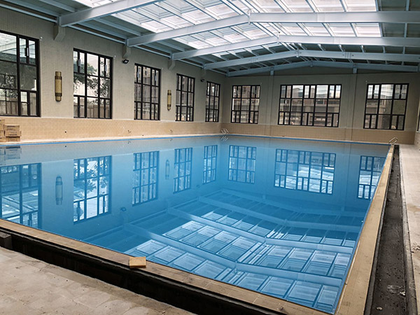 室內泳池恒溫